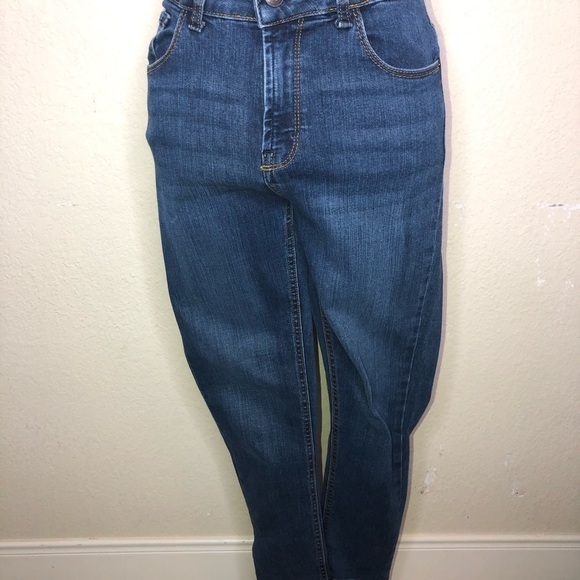 Kensie Straight Leg, Skinny Medium Denim Blue Jeans in Size 6/28 - Picture 1 of 9